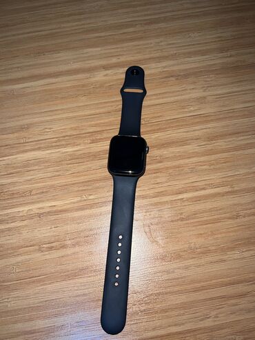 apple watch 4: Smart saat, Apple, Sensor ekran, rəng - Qara