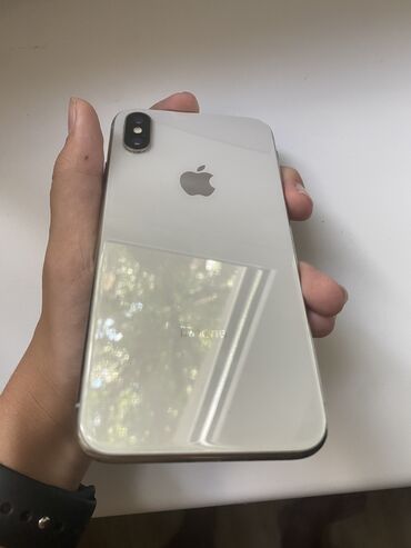 телефоны бу айфон: IPhone X, Б/у, 64 ГБ, Белый, Чехол