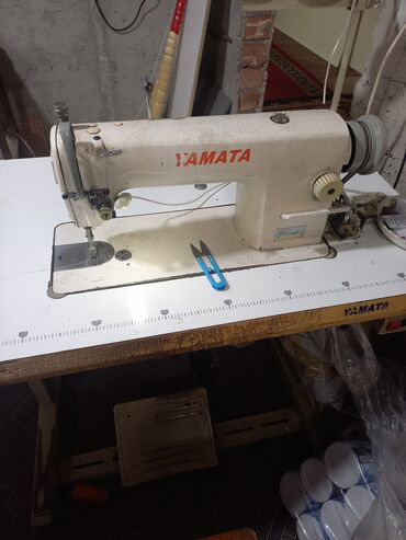 распашивальная машинка: Швейная машина Yamata
