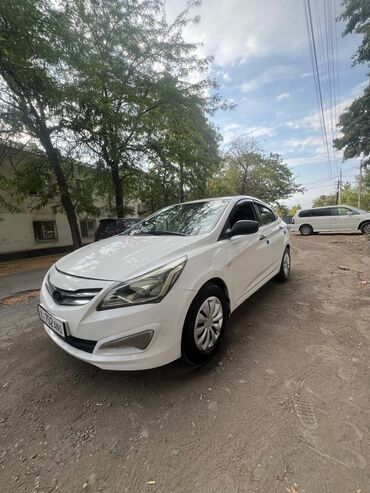 Hyundai: Hyundai Solaris: 2015 г., 1.4 л, Автоматические, Бензин, Седан