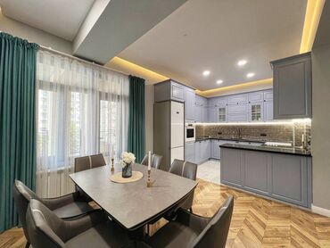 дом с бизнесом: 4 бөлмө, 165 кв. м, Элитка, 5 кабат, Евроремонт