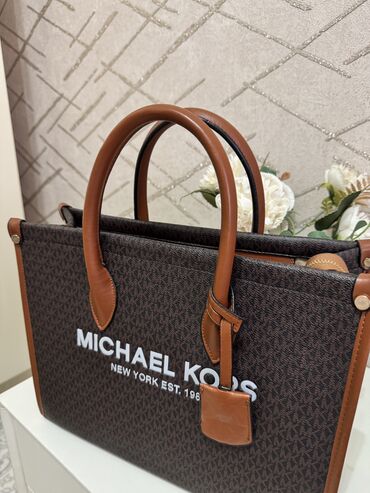 Классические сумки: Сумки в наличии. Италия🇮🇹 Кожаная — 9