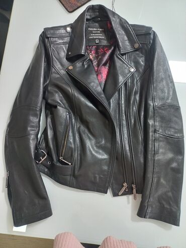 длинная кожаная куртка: Куртка L (EU 40), цвет - Черный
