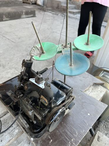 швейная машина с оверлоком: Швейная машина Оверлок