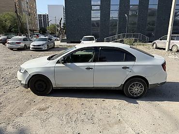 skoda rapid 2012: Skoda Rapid: 2018 г., Автомат — 3