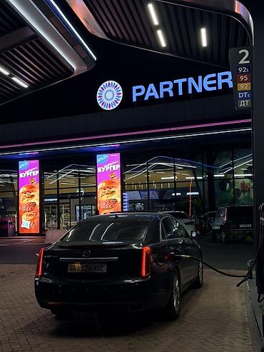 климат: Cadillac SRX: 2013 г., 2 л, Автомат, Бензин, Седан — 2