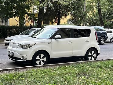 byd e9 1: Kia Soul EV: 2019 г., 0.4 л, Автомат, Электромобиль, Хэтчбэк — 1
