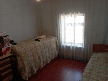 Həyət evləri və villaların satışı: Binəqədi qəs. 3 otaqlı, 95 kv. m, Orta təmir — 14