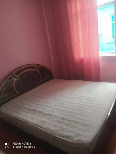 işlenmiş matras: İkinəfərlik çarpayı, Matras ilə