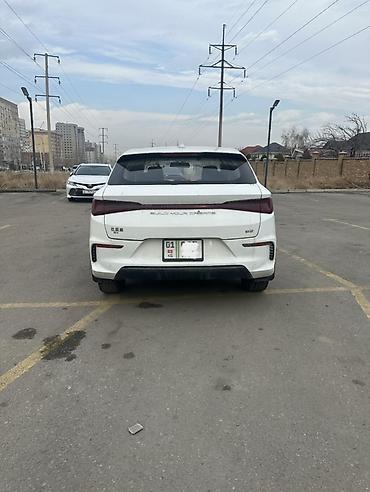 BYD: BYD E2: 2021 г., Электромобиль, Хэтчбэк — 6