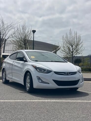 hyundai cip: Hyundai Elantra: 1.8 l | 2015 il Sedan