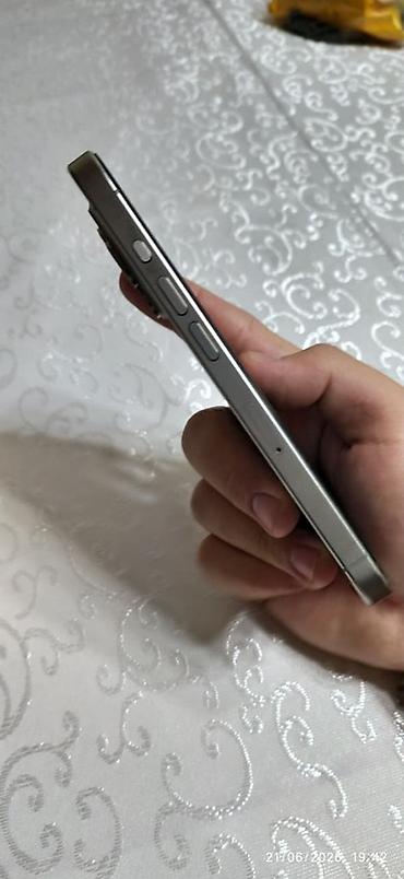 ucuz telfolar: IPhone 15 Pro, 128 GB, Gümüşü, Barmaq izi, Face ID — 5