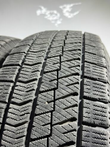 Шины: Шины 215 / 65 / R 16, Зима, Б/у, Комплект, Легковые, Япония, Bridgestone — 4