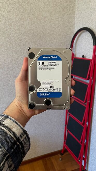 hard disk 3 tb: Sərt disk (HDD) Western Digital (WD), 4 TB, 3.5"