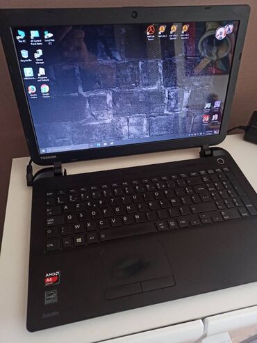 toshiba satellite l40 17s: Toshiba satellite c50d-b-10w / 4cora / 6gb ddr3l / 15.6 led prodajem
