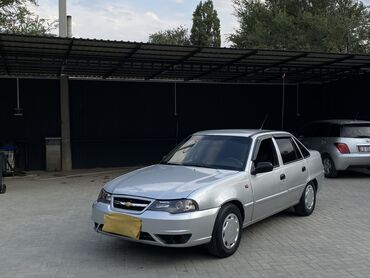 радиатор на нексию 1.5: Автомобиль Chevrolet Nexia в кузове седан, представленный в
