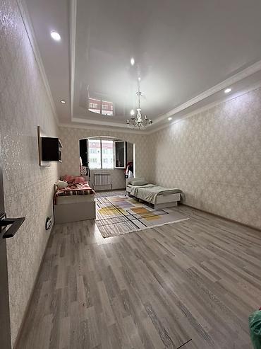 квартира 9 микрорайон: 3 комнаты, 82 м², Сары-Челек ж/м 106 серия улучшенная, 8 этаж, Евроремонт — 3