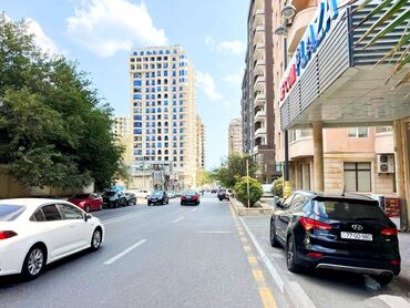 Digər kommersiya daşınmaz əmlakı: Nərimanov rayonu Hərbi Prokurorluğun yaxınında yol qırağı 50 Kv.m — 13