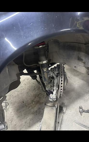 BMW: BMW 3 series: 1992 г., 2.8 л, Механика, Бензин, Седан — 3