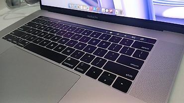 Ноутбуки Apple (MacBook): Apple MacBook Pro 15" (серый космос), поколение с Touch Bar — 2