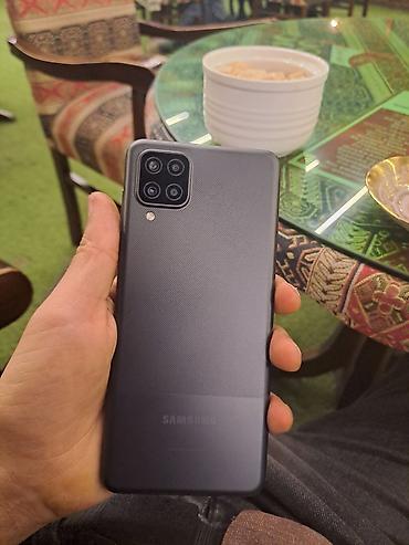 iohone 12: Samsung Galaxy A12, 128 GB, rəng - Qara, İki sim kartlı — 1