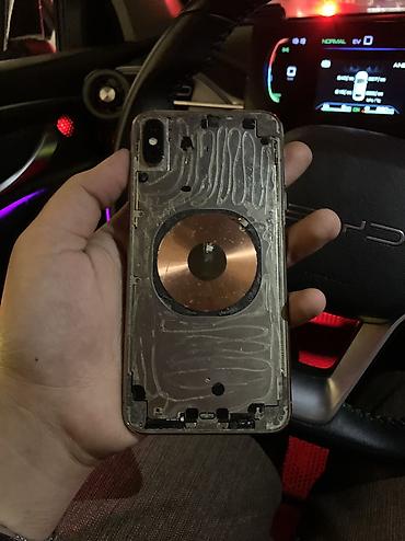 iphone 80: IPhone Xs Max, 64 GB, Qızılı, Simsiz şarj — 3