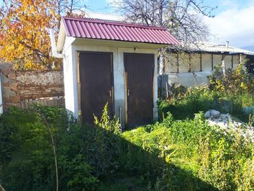 Продажа домов: Дом, 40 м², 2 комнаты, Собственник, Старый ремонт at lalafo.kg — 11 Продажа домов: Дом, 40 м², 2 комнаты, Собственник, Старый ремонт — 11