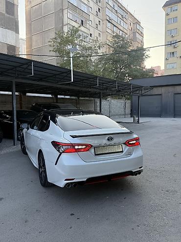 2021: Toyota Camry: 2021 г., 2.5 л, Автомат, Гибрид, Седан — 8