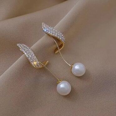 glo hyper uniq cena: Hoop earrings, Material: Pearl