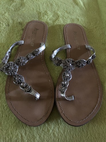 grubin letnje papuce cena: Flip-flops, 38