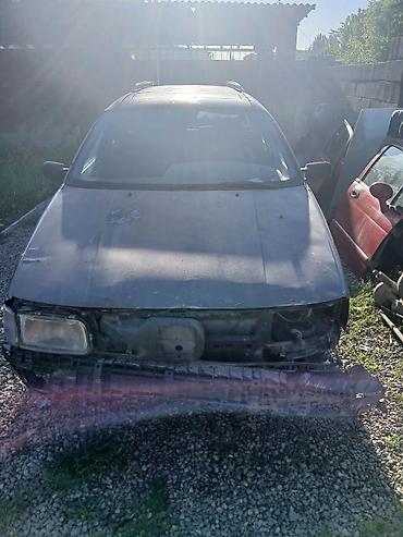 пасат б2: Volkswagen Passat B3 Variant разбордо (универсал) Passat 1.8 - Кузов — 2