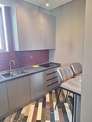 gence sadilli: İcarəyə verilir 3 otaqlı yeni tikili 110 m², Gənclik m. 1 550 AZN/ay — 10