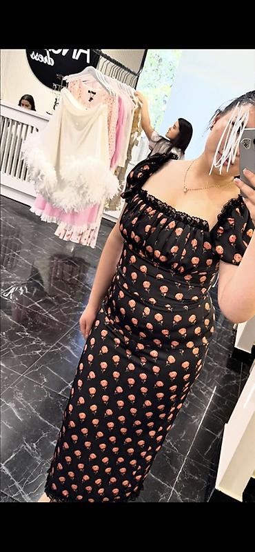 Вечернее платье от Ange dress, длина миди, плечи можно опустить либо