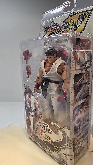 laser 303: Коллекционная экшен-фигурка Ryu — Street Fighter IV (NECA, серия — 2