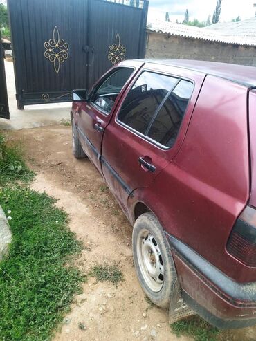 продам срочно машину: Volkswagen Golf: 1991 г., 1.8 л, Механика, Бензин, Хэтчбэк