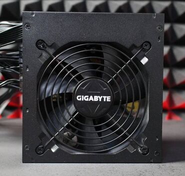 блок питание: Блок питания Gigabyte, 700 Вт, Б/у