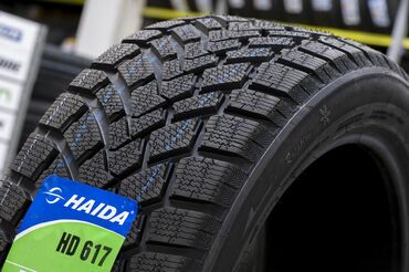 шины на комбайн: Шиналар 245 / 40 / R 18, Кыш, Жаңы, Жеңил унаалар, Кытай