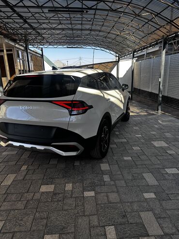 Kia: Kia Sportage: 2022 г., 2 л, Автомат, Дизель, Кроссовер — 1