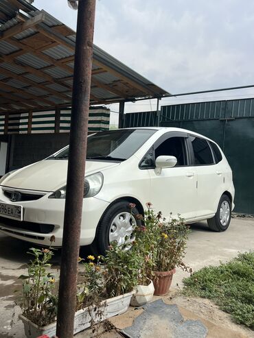 купить хонда срв в бишкеке: Honda Fit: 2005 г., 1.3 л, Вариатор, Бензин, Хетчбек