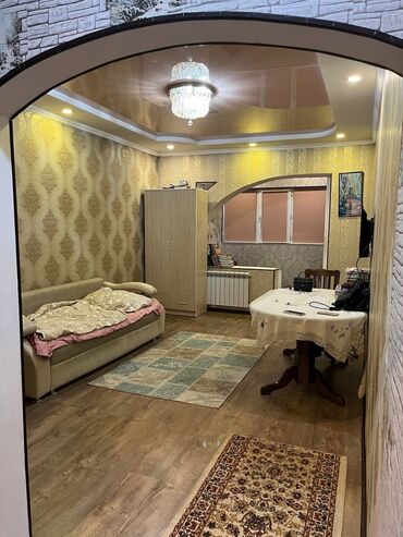 Продажа квартир: 1 комната, 37 м², Индивидуалка, 4 этаж, Косметический ремонт