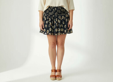 spódnice w paski: Women`s skirt, size XL