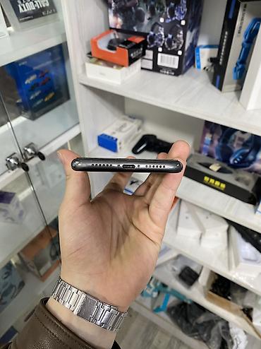 iphone 5e: IPhone 11, 128 GB, Simsiz şarj, Face ID — 3