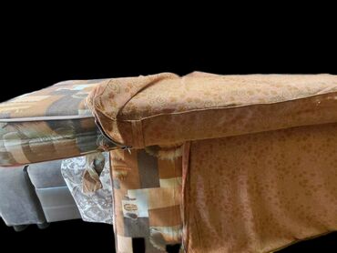 Двуспальные кровати: Продам двухспальную кровать с двумя матрасами (БУ) — 8 000 сом — 8