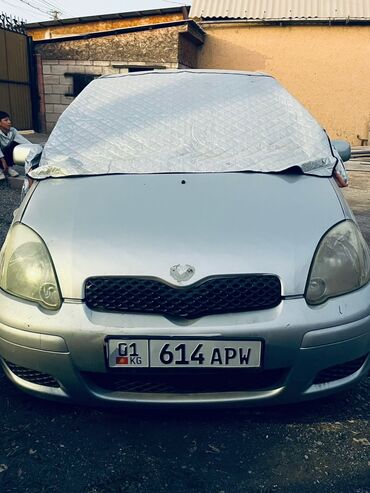 купить машины: Toyota Vitz: 2004 г., 1.3 л, Автомат, Бензин, Хетчбек