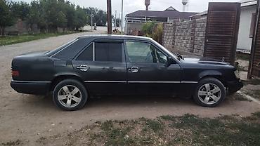 bye e5: Mercedes-Benz W124: 1993 г., 2.2 л, Механика, Бензин, Седан — 2