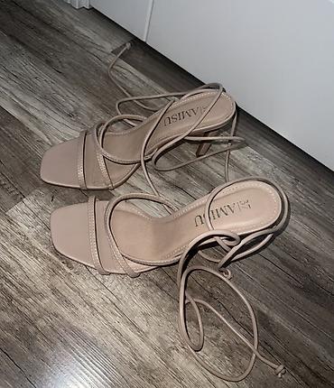 Basanoşka və səndəllər: Kabluk Heels bağcıqlı topuqlu ayaqqabı bej reng 60 Azn alınıb 1 defe — 2