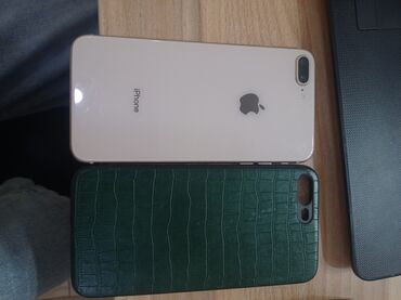 купить бу ноутбук apple: IPhone 8 Plus, Б/у, 256 ГБ, Золотой, Зарядное устройство, Защитное стекло, Чехол, 79 %