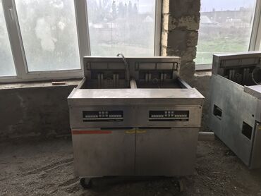 Hazır biznes: Dönər aparatı 4 və 3 ğözlü işlək vəziyyətdə. Əlavə məlumati telefonla — 18