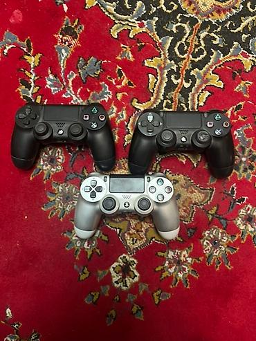 google pixel 1: PlayStation 4 (оригинальная версия, модель CUH-1xxx). Черный корпус — 5