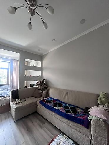 sofa: Угловой диван, C подушками, Трехместный — 2
